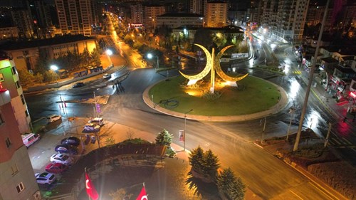 Şehitler Kavşağı Genişletildi, Trafik Akışı Rahatladı 